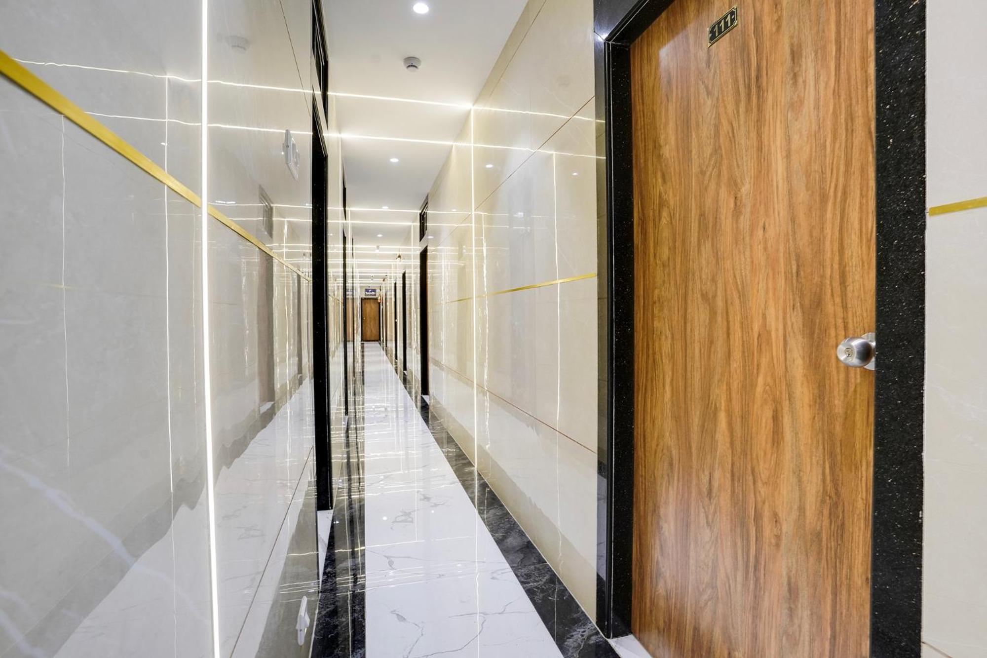 Fabhotel Rr Residency - Near Bkc มุมไบ ภายนอก รูปภาพ
