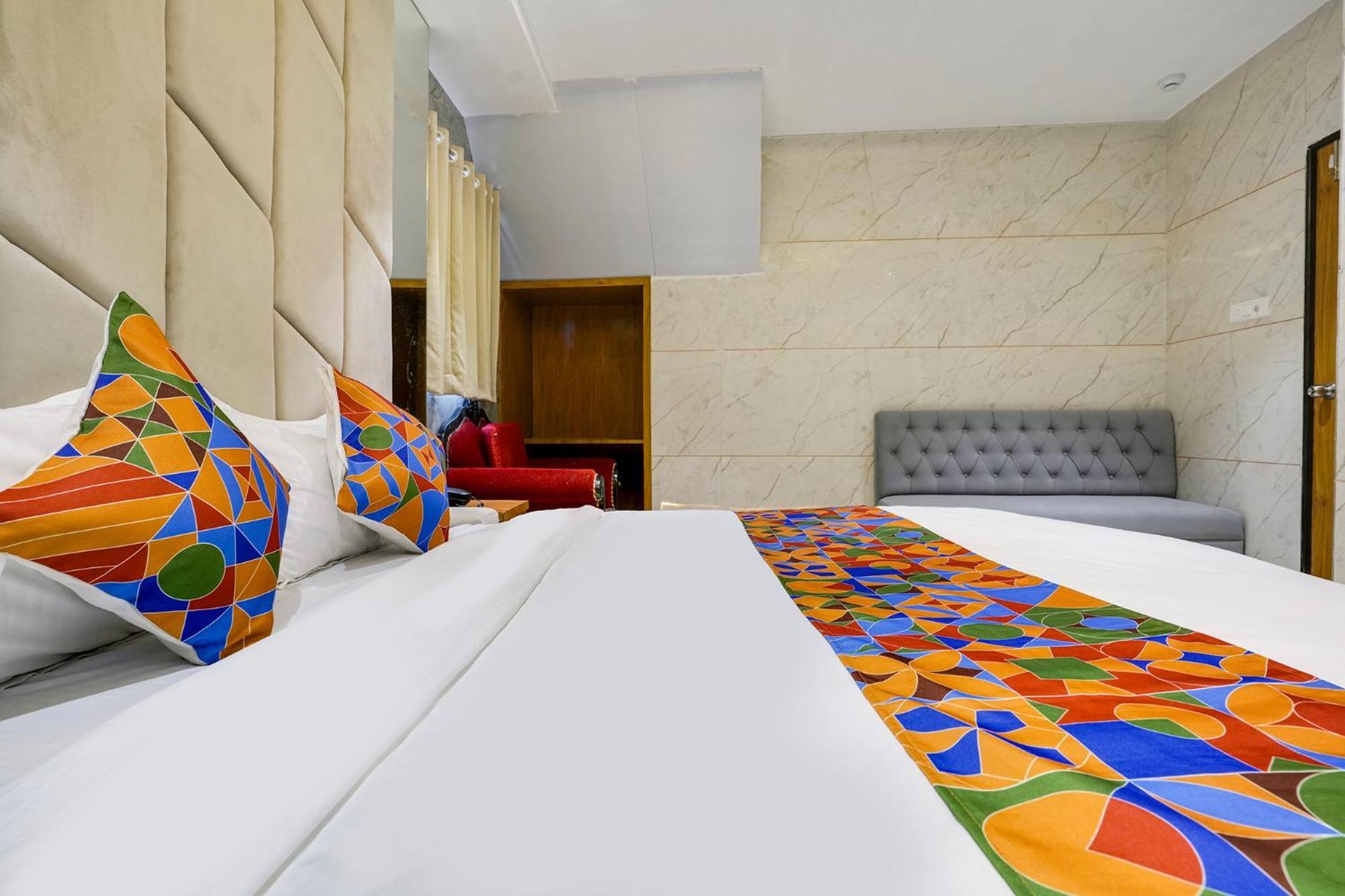 Fabhotel Rr Residency - Near Bkc มุมไบ ภายนอก รูปภาพ