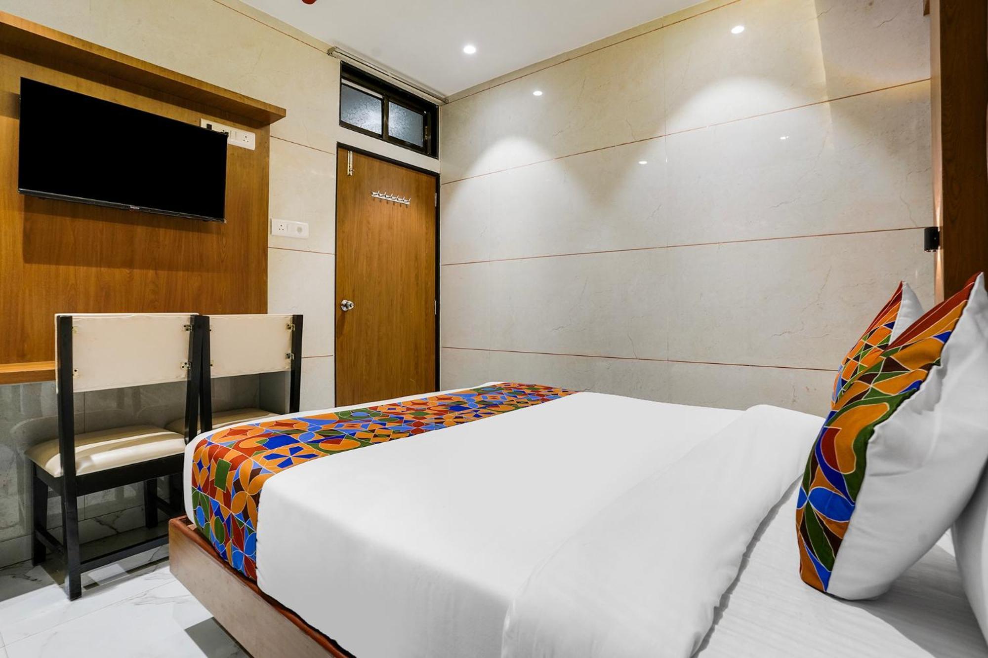 Fabhotel Rr Residency - Near Bkc มุมไบ ภายนอก รูปภาพ